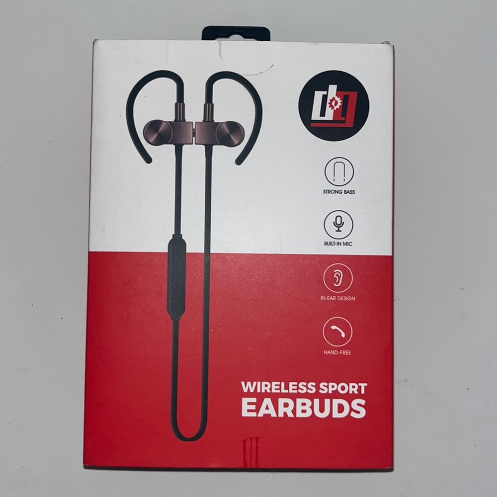 BRAND NEW DecGear Wireless sport earbuds